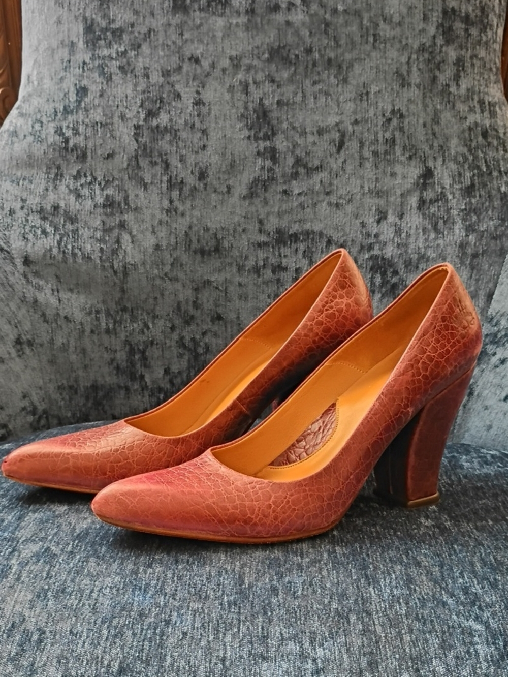 John Fluevog Burgundy / Purple Leather Heels Size 9